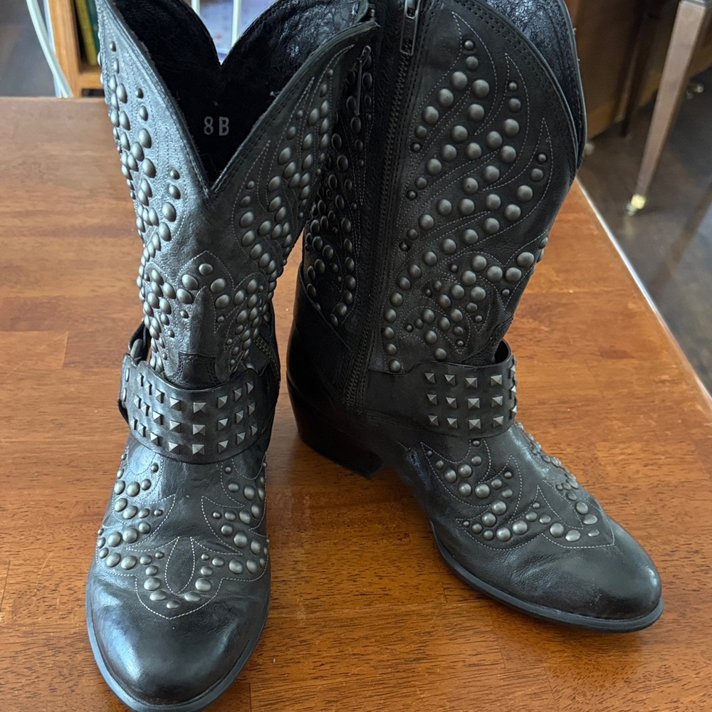 Ariat Black Studded Heeled Boots - Picture 2 of 4